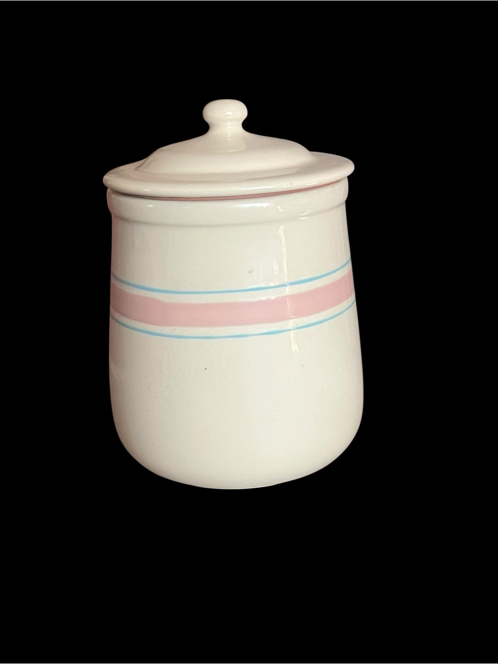 Vintage 1970’s farmhouse McCoy Pottery Ceramic Cookie Jar or canister with lid.